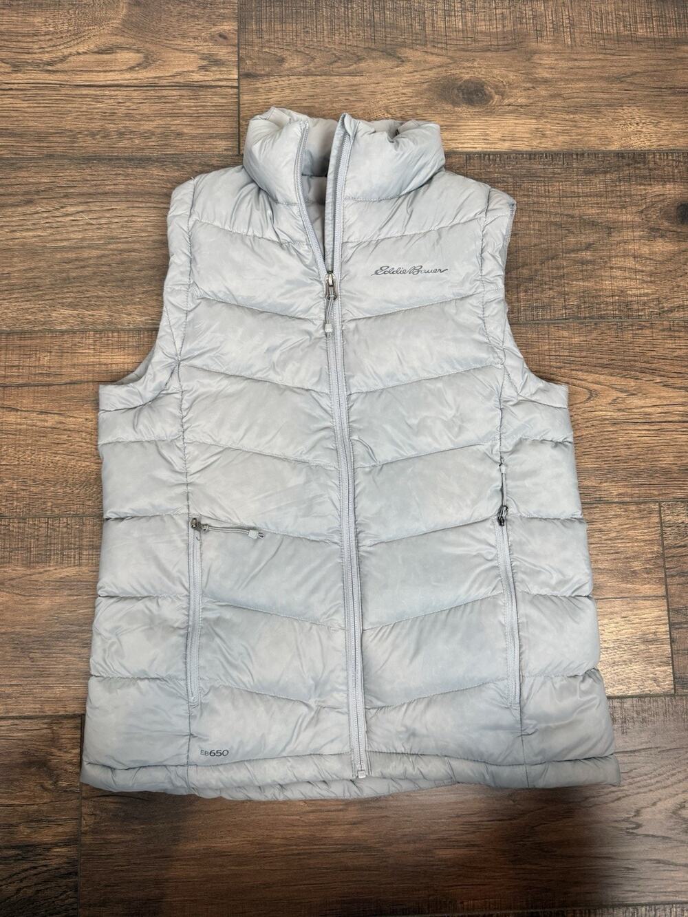 Eddie Bauer EB650 Women’s Gray Down Quilted Full Zip Puffer Vest Size Small